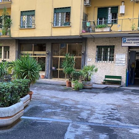 Al Civico 32 Hotel Roma Ngoại thất bức ảnh